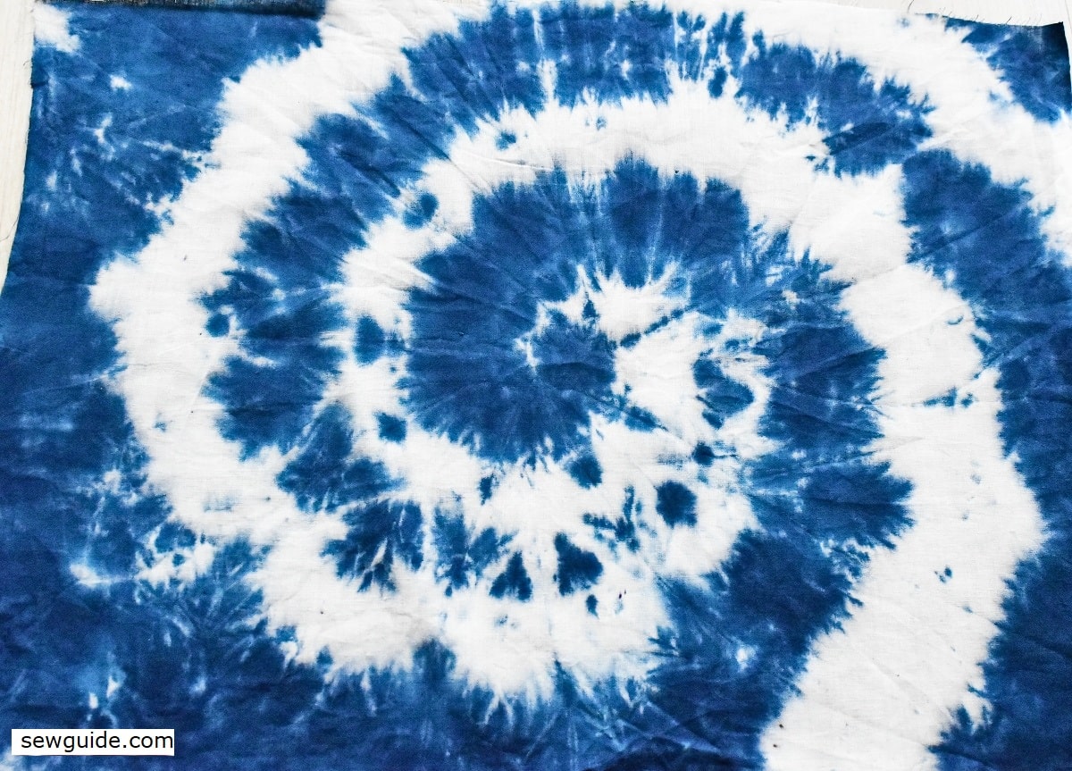 How To Tie Dye Spirals On Fabric SewGuide