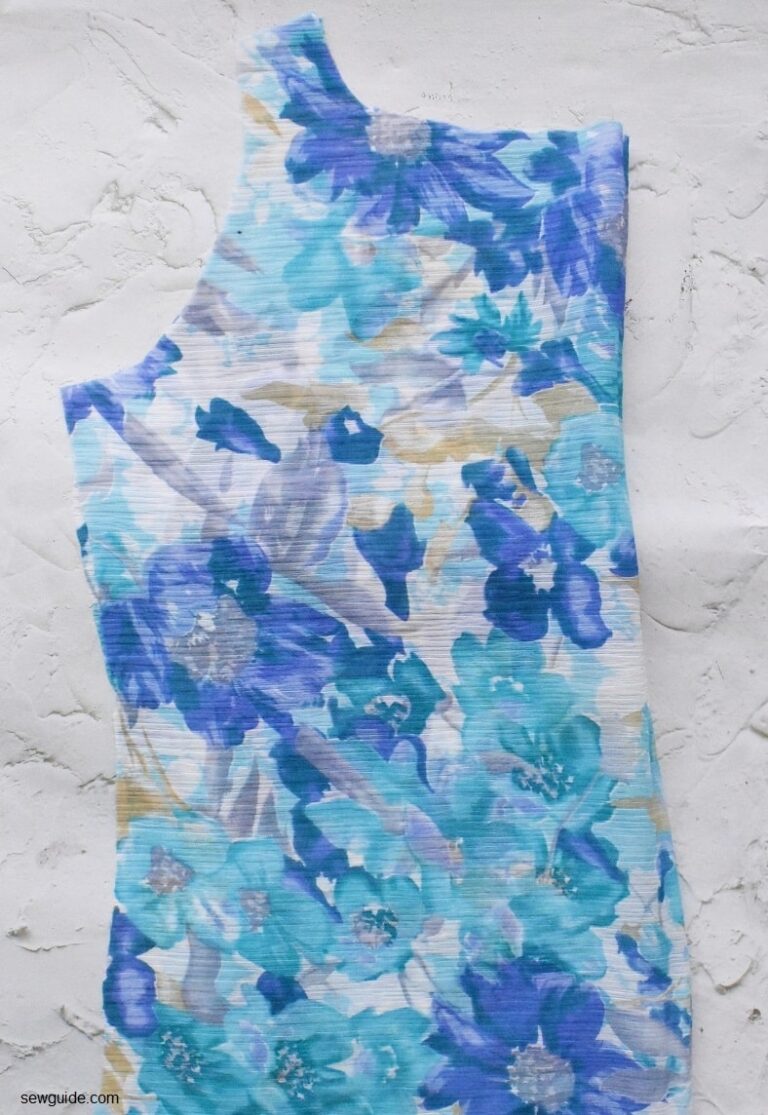 Cape Neckline (Sewing Tutorial) - SewGuide