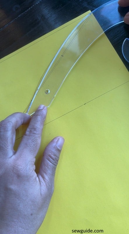 marking the upper armhole curve using the french curve