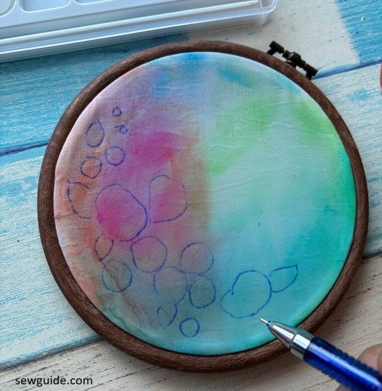 free drawing a embroidery design